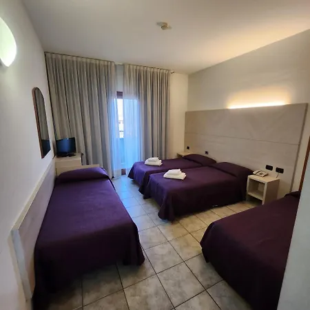 Hotel Ahr Antille 3*