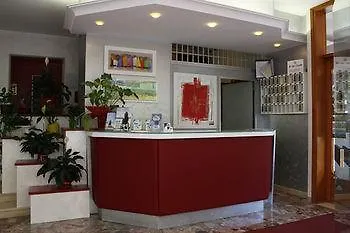 Ahr Antille Отель