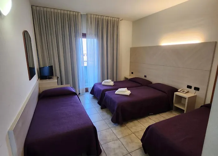 Hotel Ahr Antille 3*